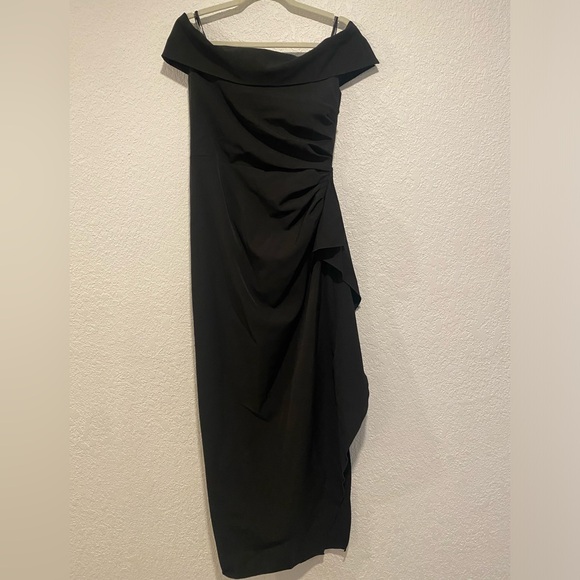 Vince Camuto Black Evening Dress with side slit - Picture 8 of 8